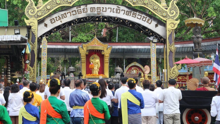 จังหวัดเชียงใหม่จัดพิธีรำลึก “ครูบาเจ้าศรีวิชัย” เนื่องในวันครบรอบ 91 ปี เปิดถนนขึ้นดอยสุเทพ สืบสานศรัทธาชาวล้านนา